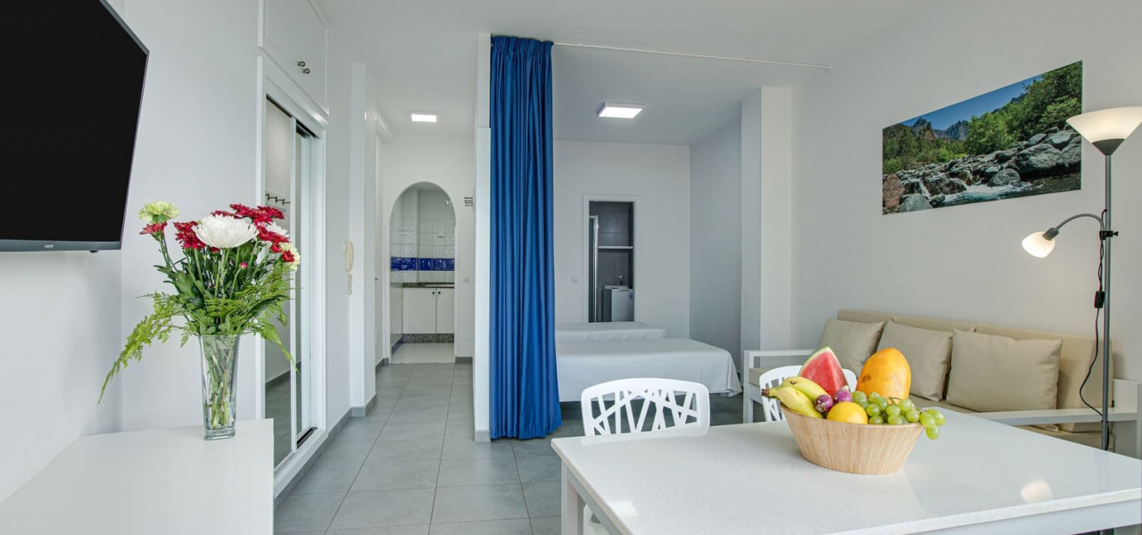 Comedor Vivienda Vacacional 40 Apartamentos Juan Pérez en Playa de las Canteras