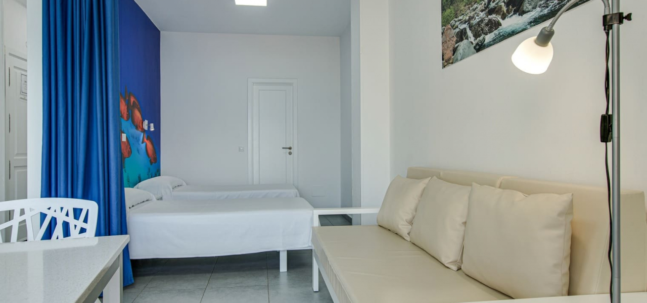 Salón Vivienda Vacacional 40 Apartamentos Juan Pérez en Playa de las Canteras