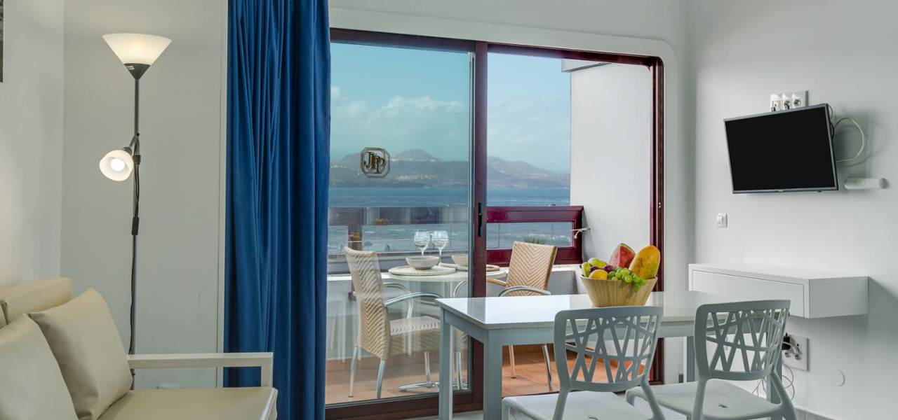 Salón Vivienda Vacacional 40 Apartamentos Juan Pérez en Playa de las Canteras